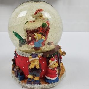 Holiday Musical snow globe Santa and chimney